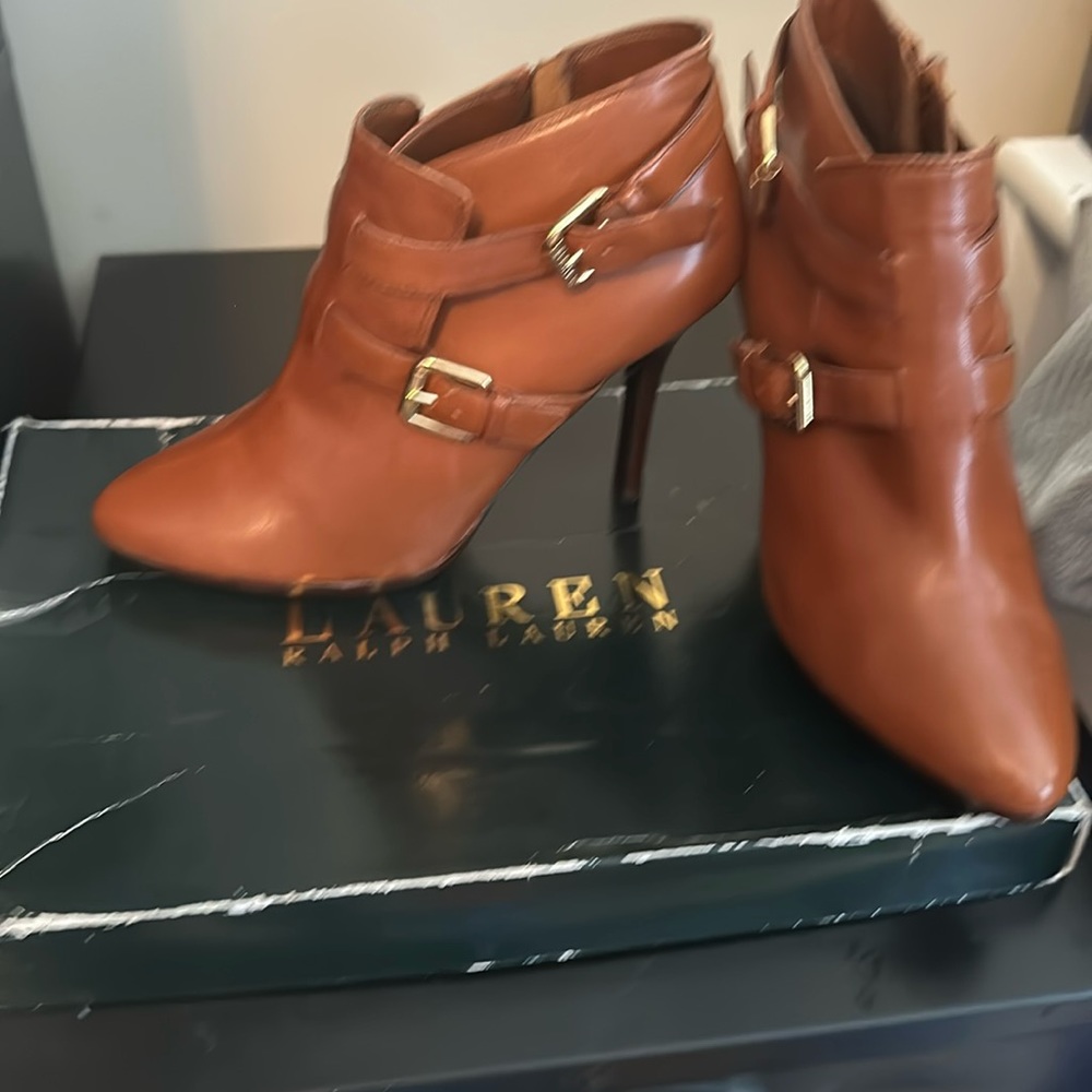 Lauren- Ralph Lauren- Lorelei Polo Tan Kidskin Booties